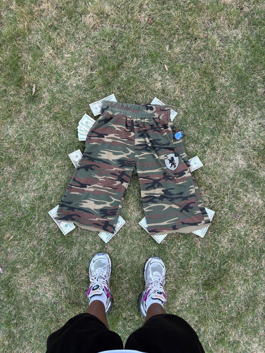 Camo sweatshorts